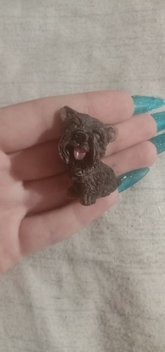 Керамическая фигурка собачка
