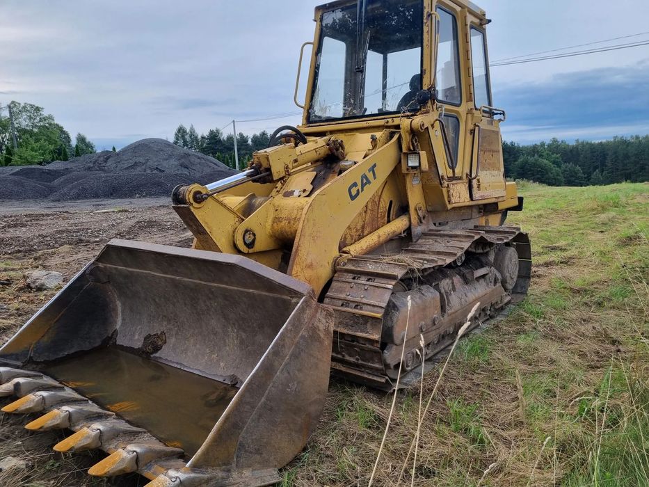 Caterpillar 945