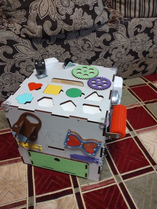 Бізі куб 30×30×30