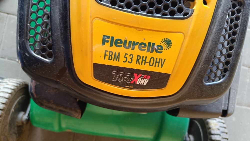 Sprzedam kosiarke spalinową fleurelle