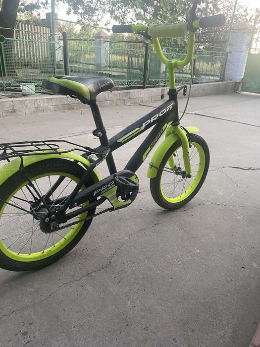 Продам дитячій велосипед