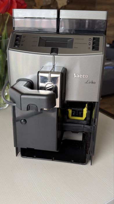 Кавомашина Saeco Lirika One Touch Cappuccino