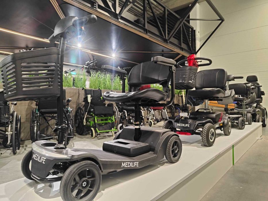 Sklep Medyczny, Wózki inwalidzkie ręczne elektryczne, napędy skutery