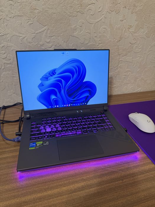 Ігровий ноутбук ASUS ROG STRIX G16