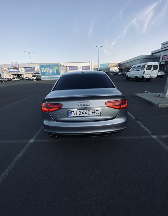 Audi a4b8 2015 Sline