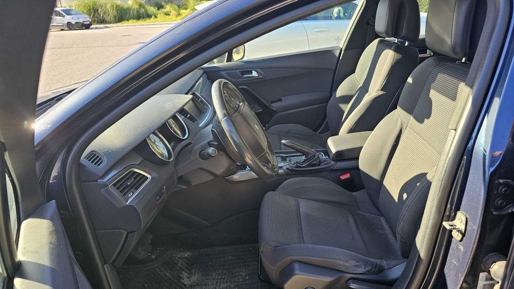 Peugeot 508 SW 1.6 BlueHDi 120cv Automática – 2016