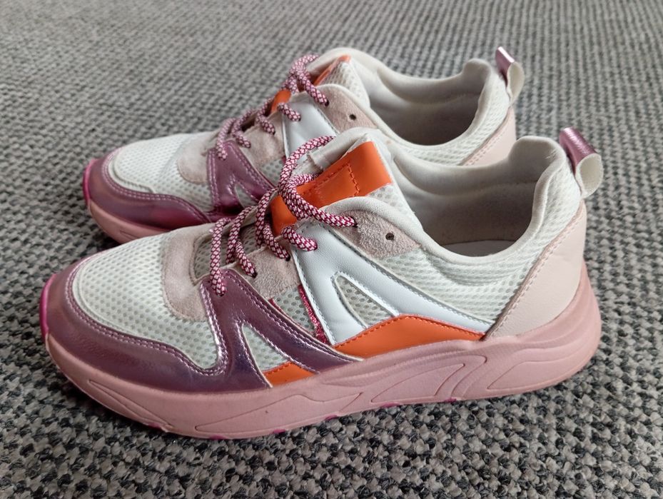 Buty damskie sneakersy marki POSH by Poelma r. 38