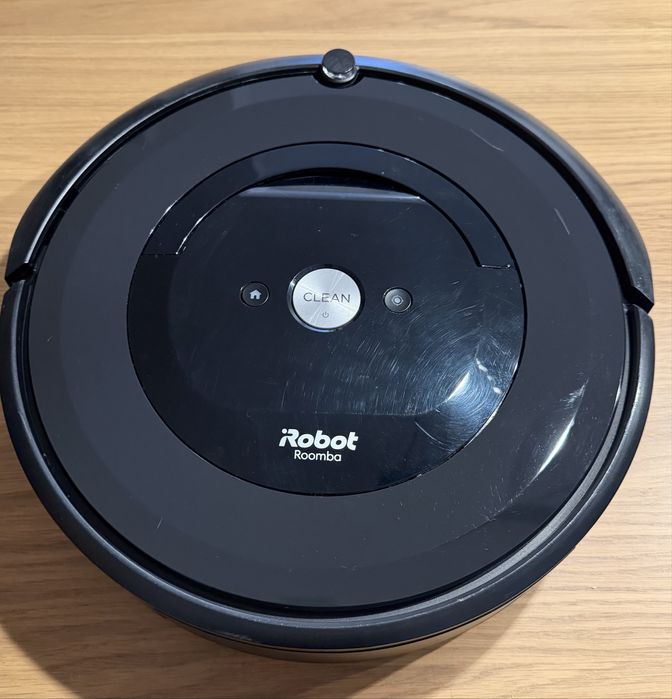 Irobot E5 em bom estado