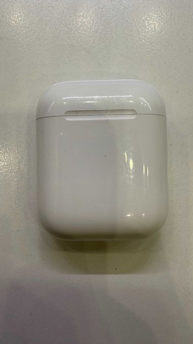 Apple Airpods 2 z etui