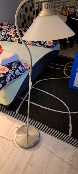 Lampa ikea stojaca