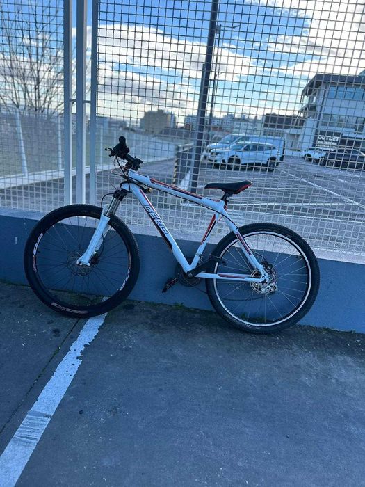 Bicicleta BTT Berg TrailRock + Kit Completo (Travões Hidráulicos)