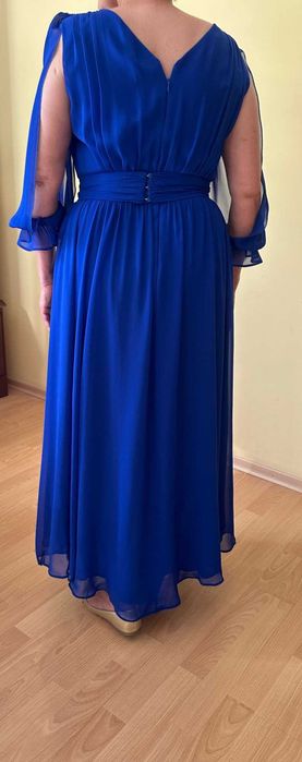 Piękna sukienka na wesele