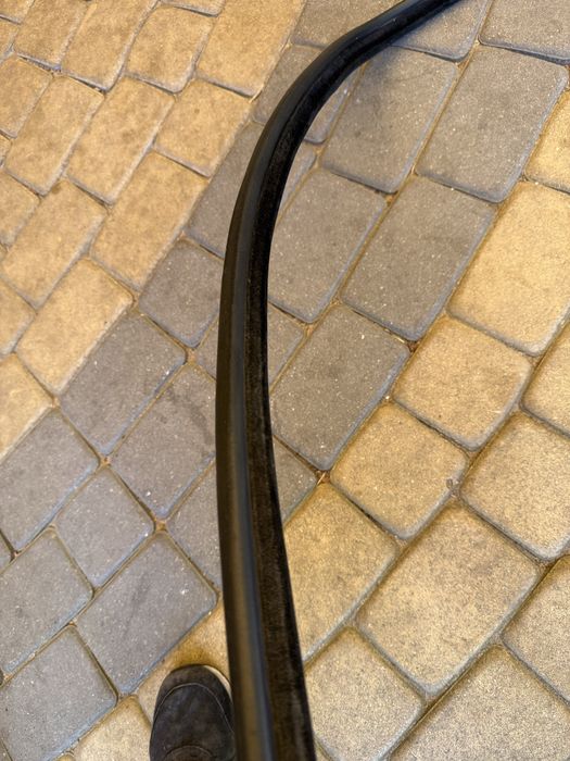 Uszczelka karoserii lewa przód Bmw e90 e91