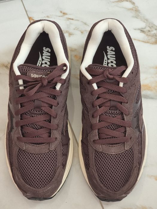 Оригінал 100% кросівки saucony progrid omni 9   euro 42.5