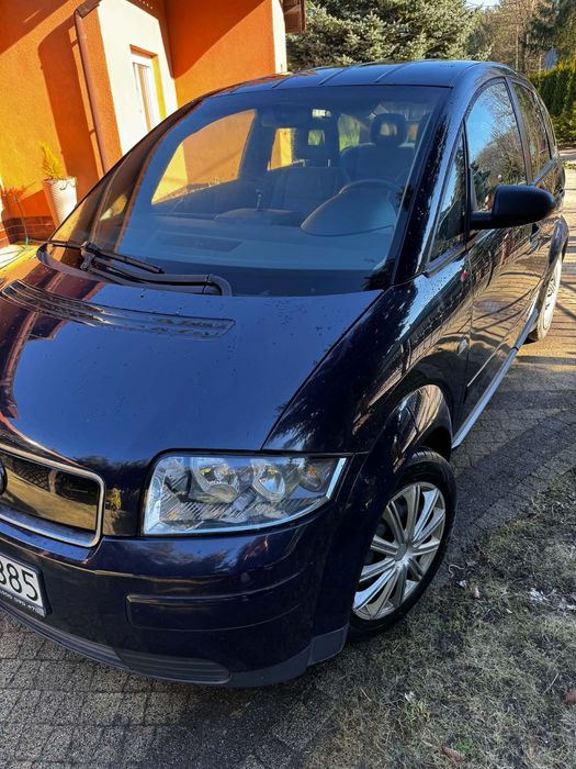 Audi A2