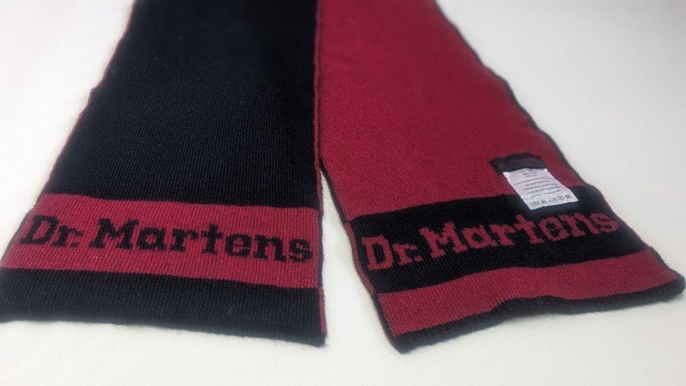 Шарф  Dr.Martens оригінал