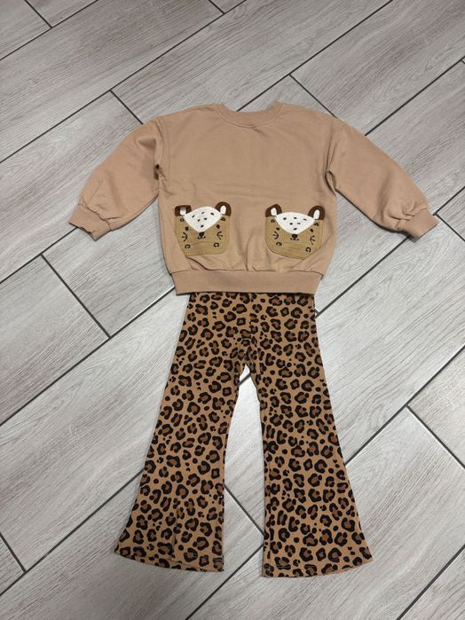 Дитячий красивий костюм на дівчинку , лео, 2/3 р. Виробник турція