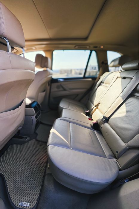 BMW X5 E70 FL 7 місць