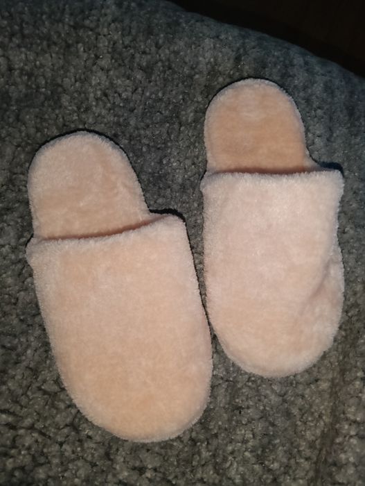 Papcie kapcie damskie nowe