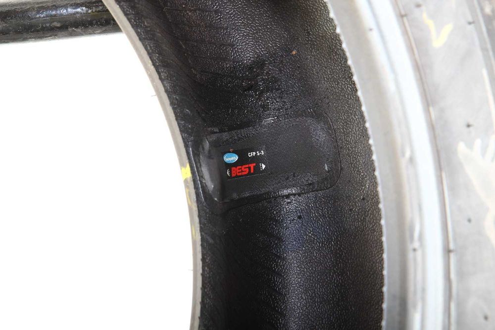 205/65R17 Hankook VENTUS S1 EVO3* 100Y XL 2023 PARA lato LETNIE EP1193