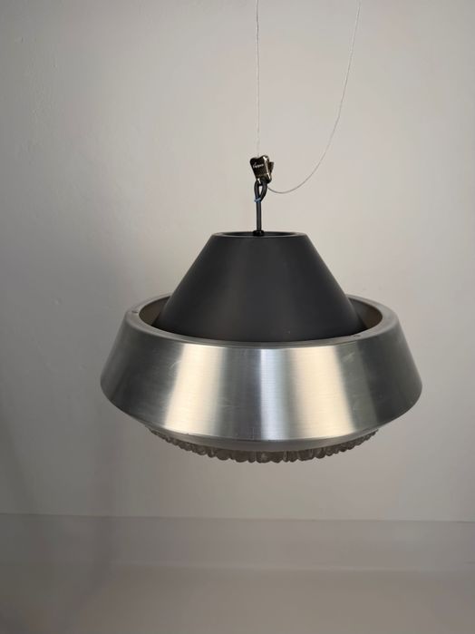 Lampa wisząca Space Age, aluminium i szkło bursztynowe, lata 70.