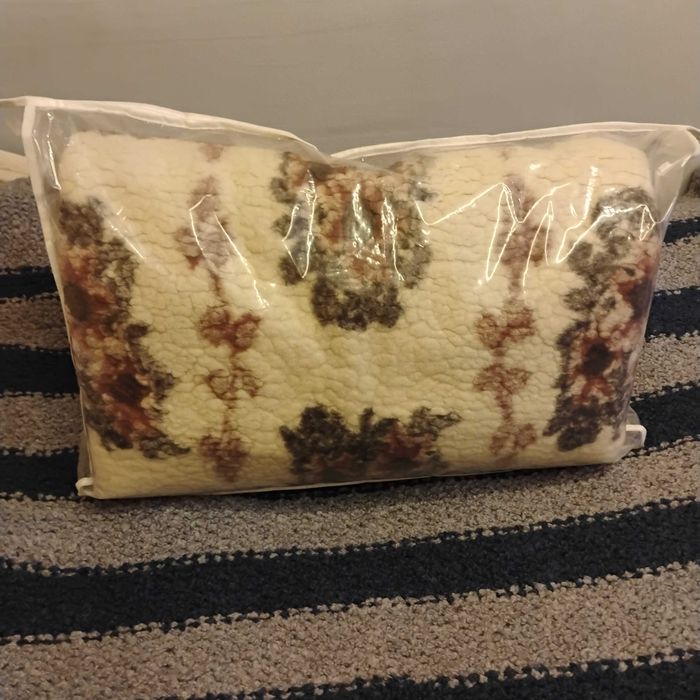 Nowy koc wełniany PRL MILTEX – 100% czysta żywa wełna, vintage