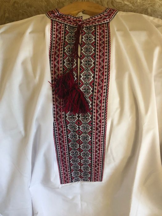 Чоловічі вишиванки