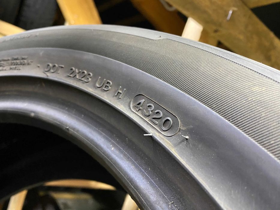 Шини Літо 235/50R19 Hankook Ventus S1 evo2 7+мм