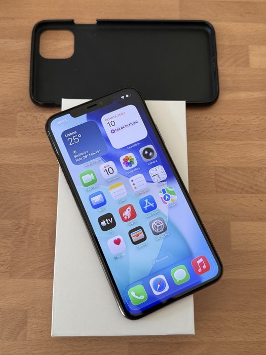 Iphone 11 pro max 64gb desbloqueado(ACEITO RETOMA)