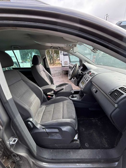 Volkswagen TOURAN, 2.0 TDI de 2007 para Peças