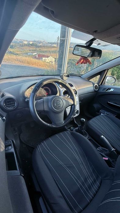 Opel corsa comercial modelo D 1300cdti