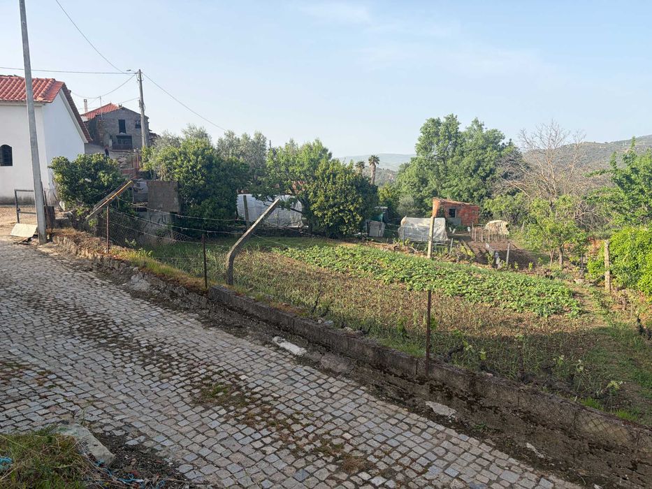 Terreno Ubano/Rural em Meireles, Vilas Boas