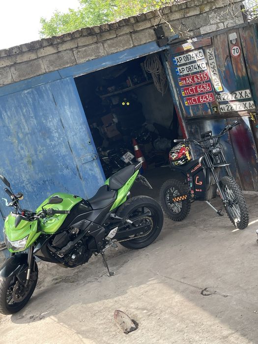 Kawasaki Z750 2012 год, отличное состояние, Arrow, чип