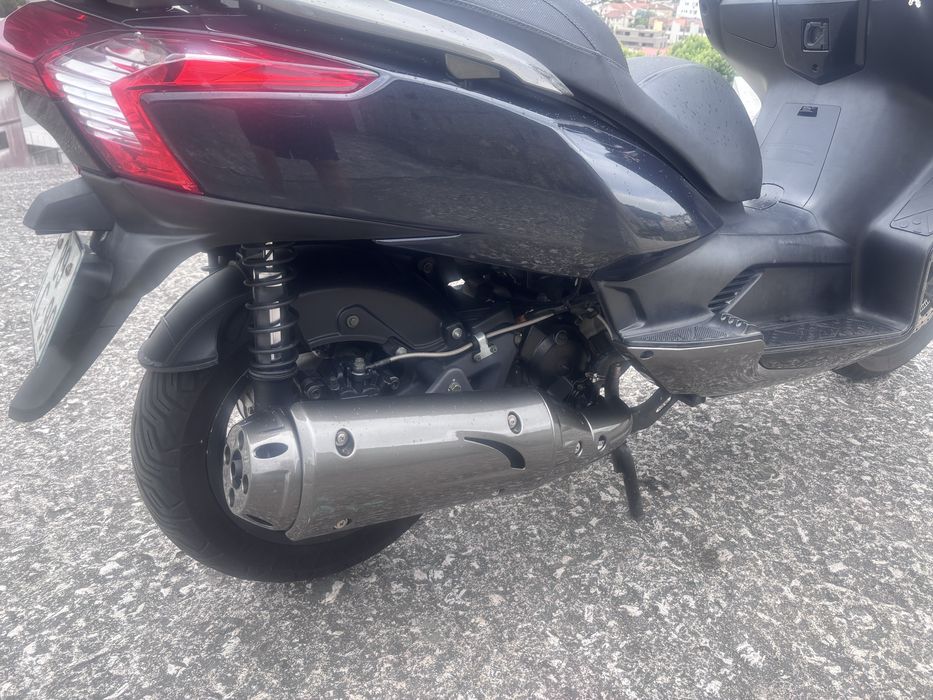 Kymco Downtown 125 Azul