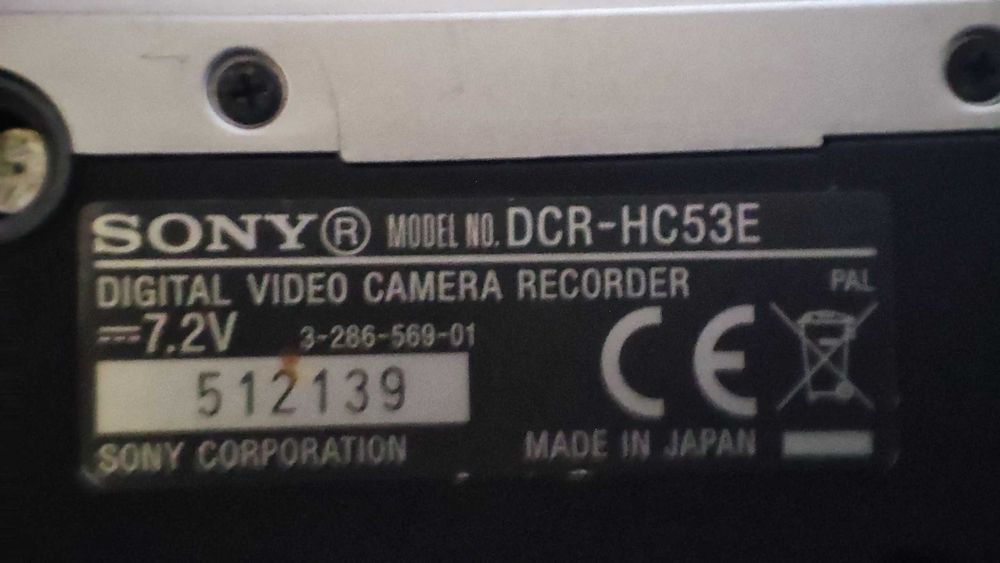 Sony HandyCam DCR-HC53E