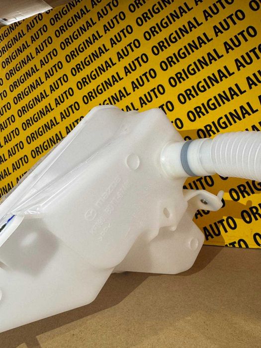 Бачок склоомивача Mazda CX-30 USA Новий. Оригінал