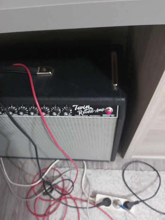 vendo fender twin reverb