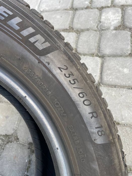 Шини колеса Michelin 235/60 R18