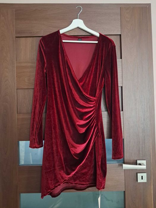 Sukienka welurowa r.L