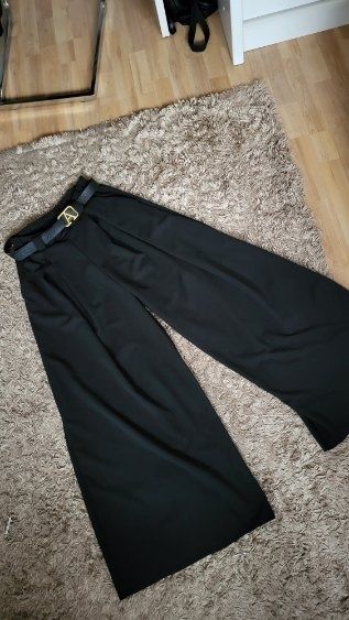 Spodnie szerokie z paskiem