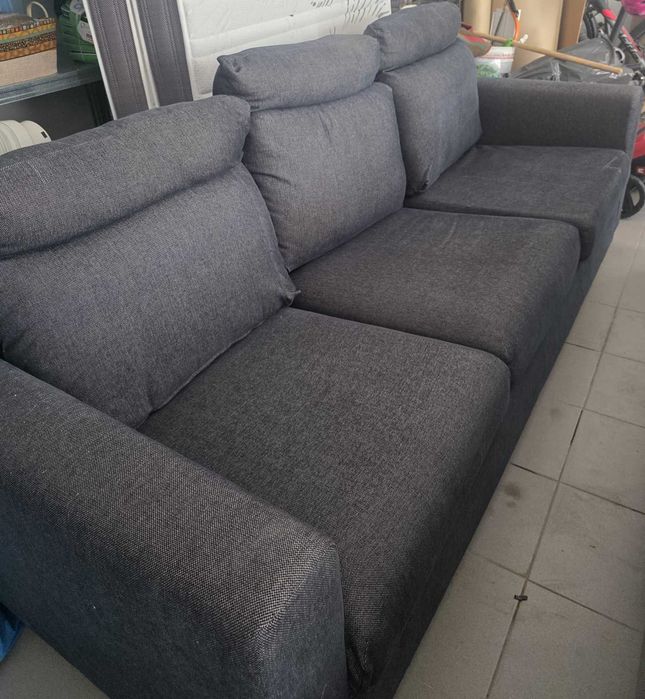 Sofá de 3 corpos com 2,5mts