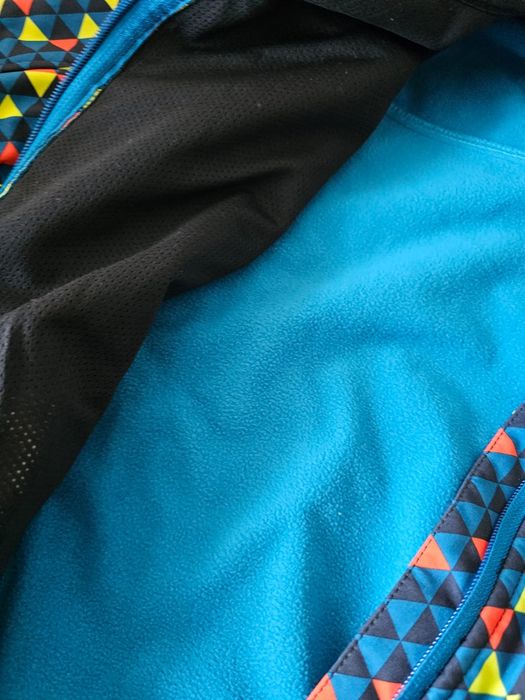 Kurtka wiosenno-jesienna softshell rozmiar 164