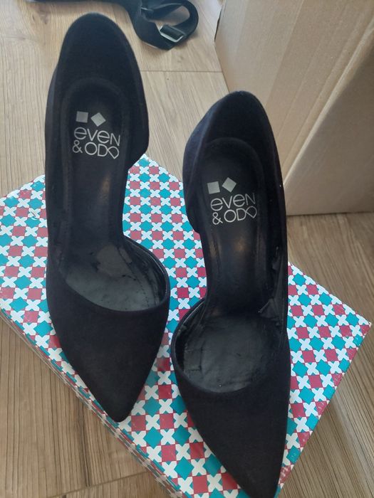 Czarne szpilki Even&Odd