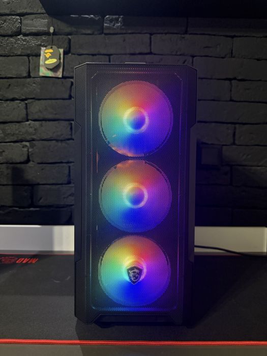 Komputer Gamingowy Ryzen 5 Radeon9060xt 32gb ram 1tb!