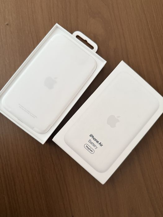 Apple iPhone Air MagSafe Battery (оригінал) — нова, відкрита упаковка