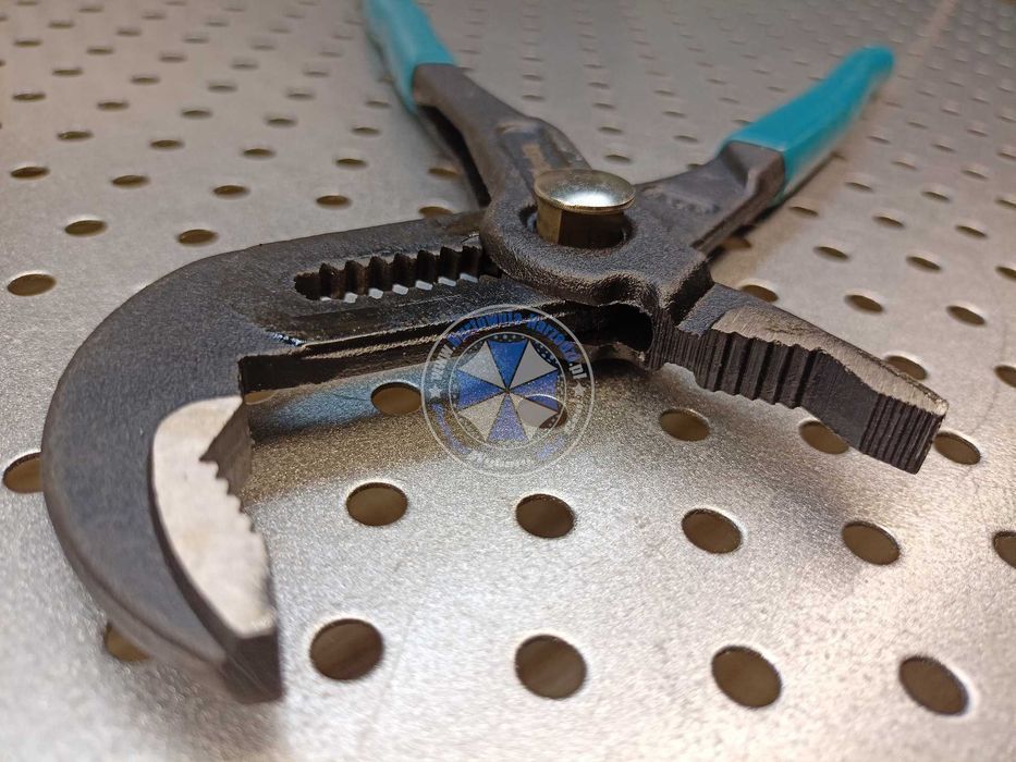 Szczypce do rur nastawne 250mm szczypce do rur 250mm żabka cęgi