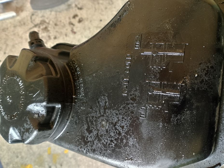 Zbiorniczek wyrównawczy BMW E90 E91