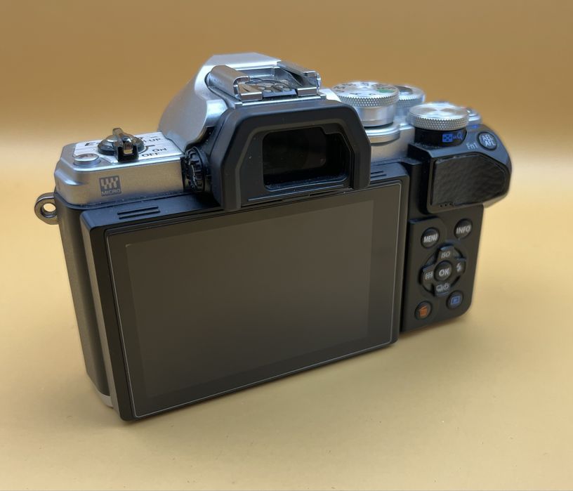 Olympus E-M10 mk3