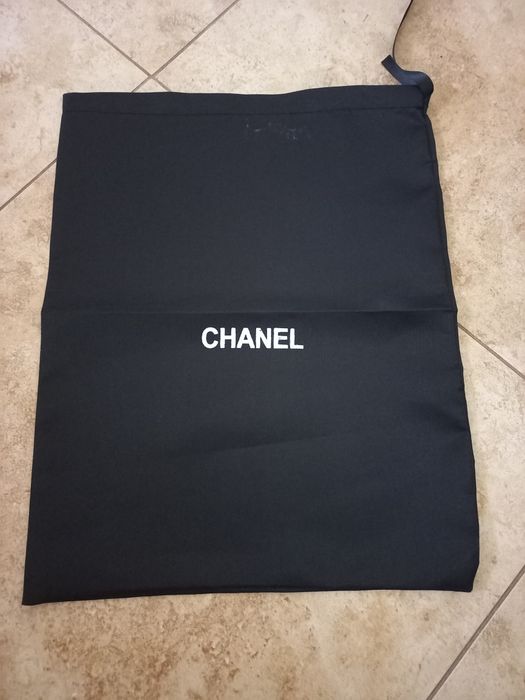 Пильники від брендів Chanel  Louis Vuitton  Valentino  Prada
