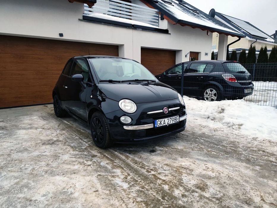 Fiat 500 bez korozji, szklany dach, android auto, carplay, bluetooth, PT na rok